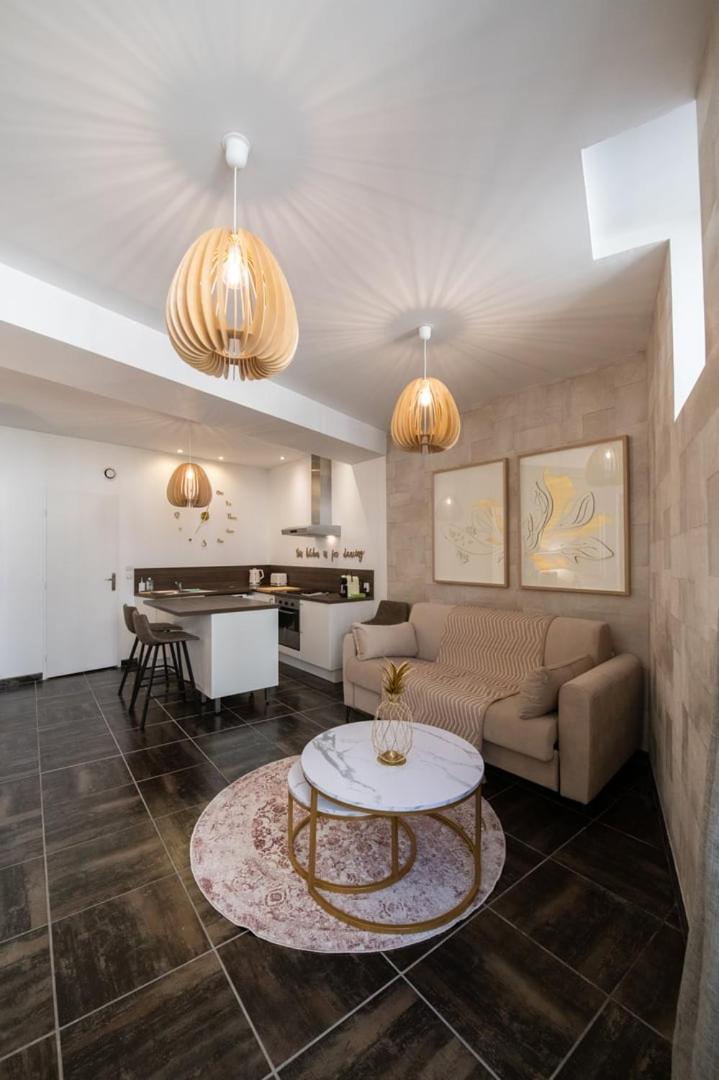 La Suite Sepia - Superbe Appartement Vieux Λυών Εξωτερικό φωτογραφία